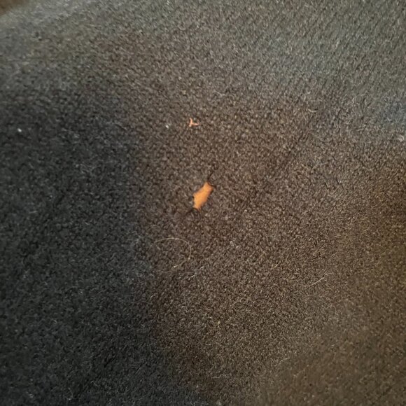 Black Cashmere Sweater; XXL - Picture 4 of 5